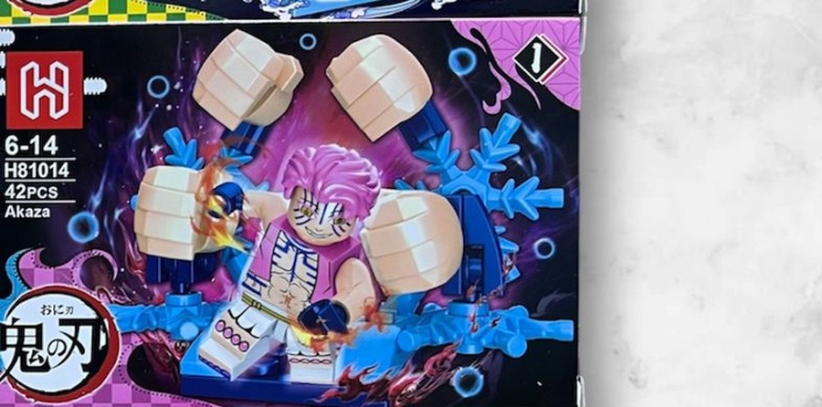 Figura armable de Akaza (luna superior) de Demon Slayer, set H81014, 42 piezas