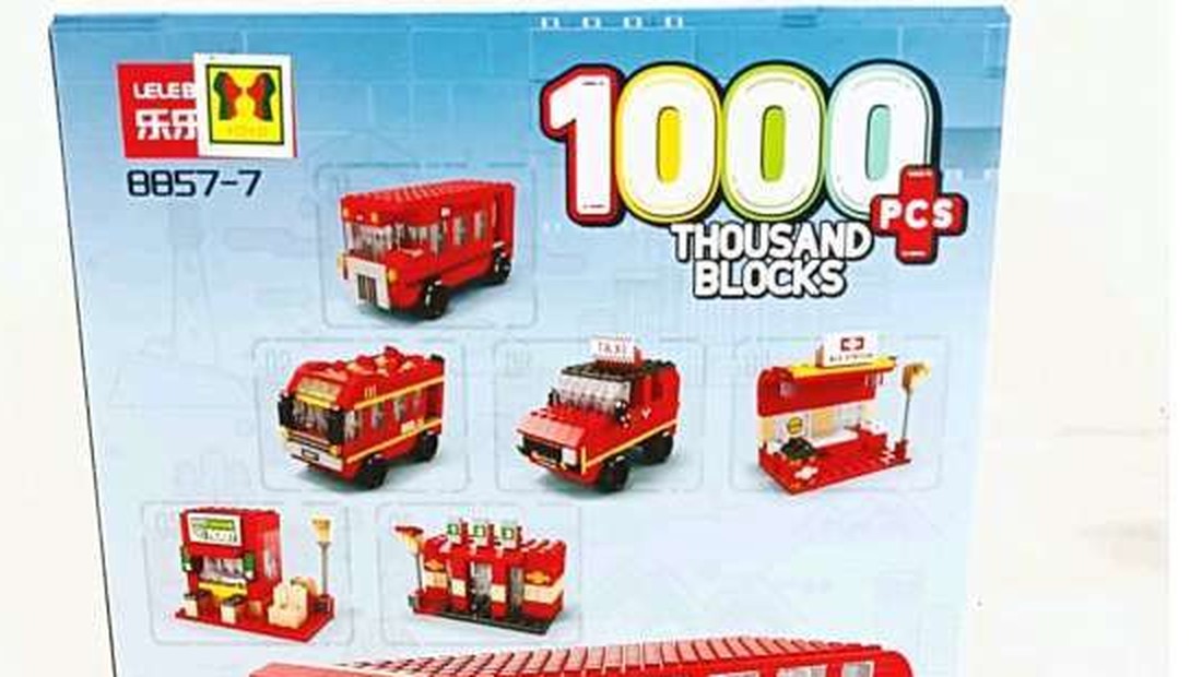 Las 6 construcciones del set Lele Brother 8857-7: bus de dos pisos, buses, camiones y puestos de ciudad