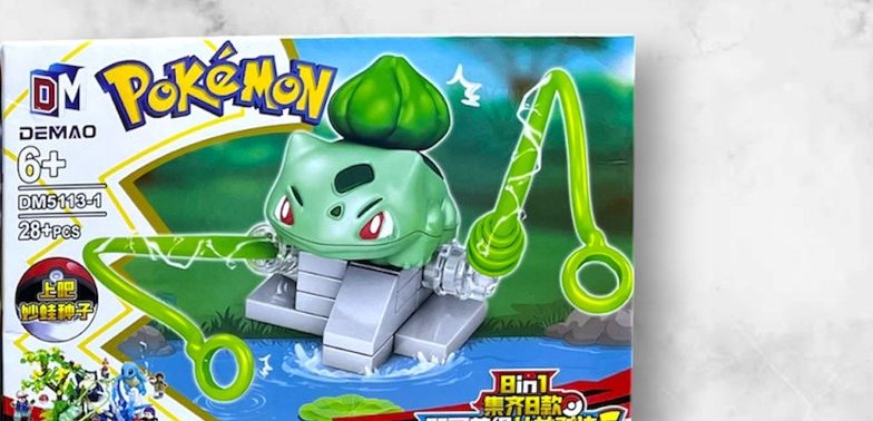 Figura armable de Bulbasaur (Pokémon planta) con caña y escena de agua, set Pokémon DEMAO DM5113-1 de 28 piezas compatible con LEGO