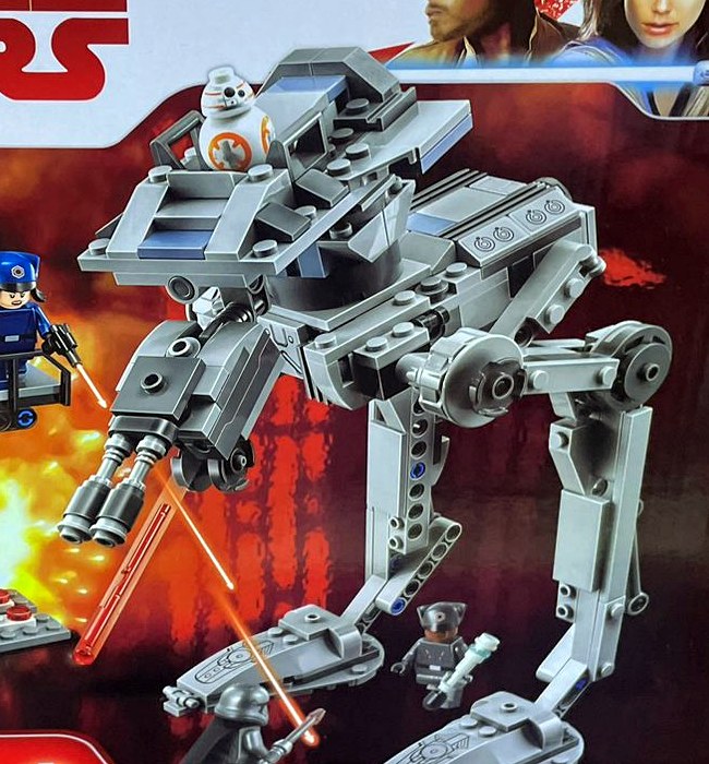 Detalle del caminante AT-ST Space Wars 10912 con torreta y patas articuladas