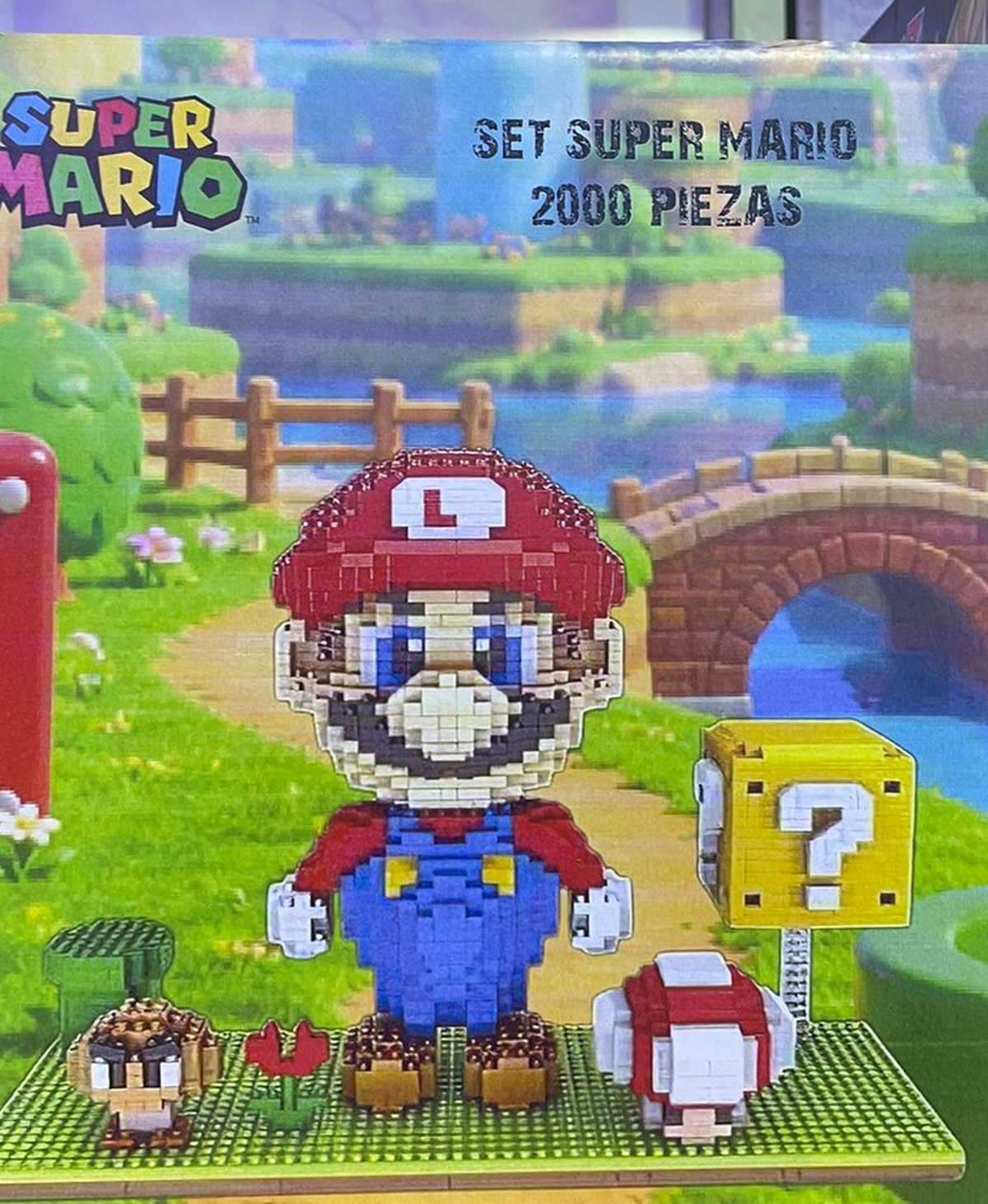 Caja del set Super Mario figura armable 3D de 2000 micro bloques con Mario, Goomba, champiñón y bloque de interrogación