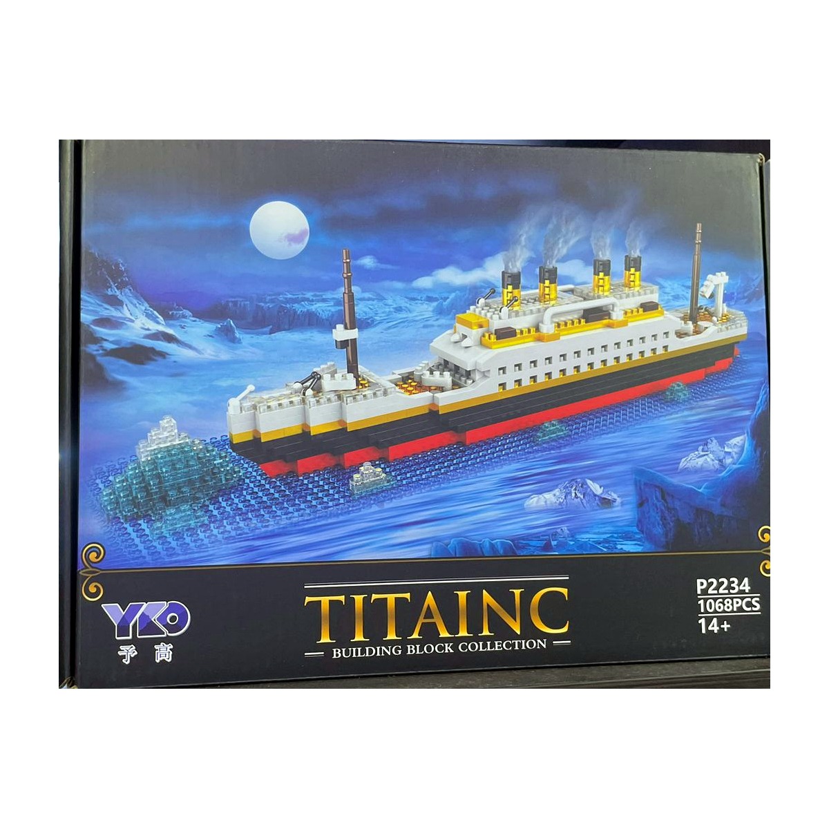 Detalle de caja YKO Titanic P2234 con barco y fondo de hielo